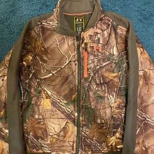 LIKE NEW under armour jacket
